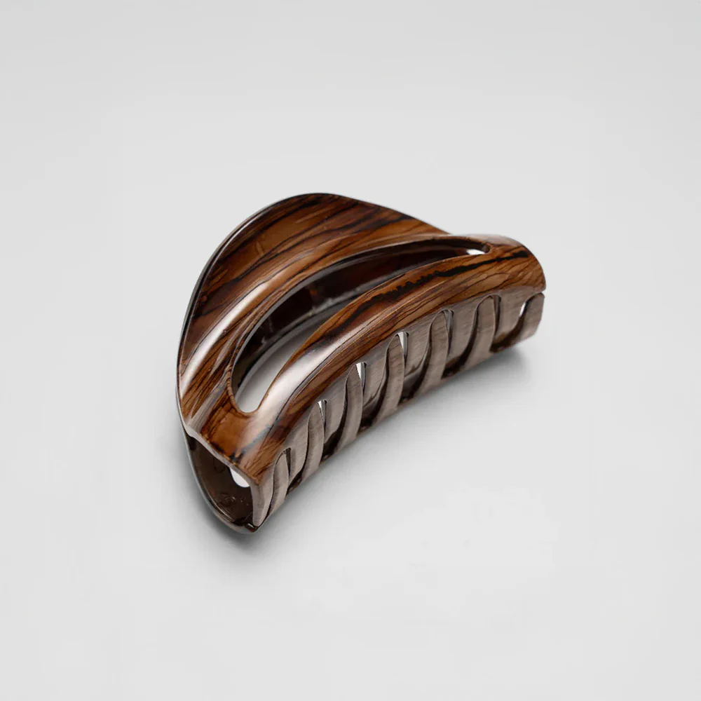 Coastal Small D Shape Hair Claw Clip - Image 4